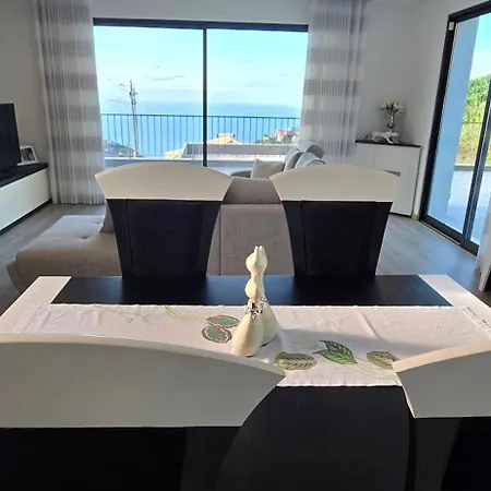 4 Bedroom *